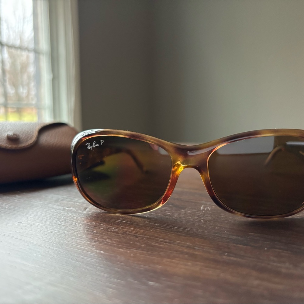 Ray Ban Tortise Women’s Sunglasses